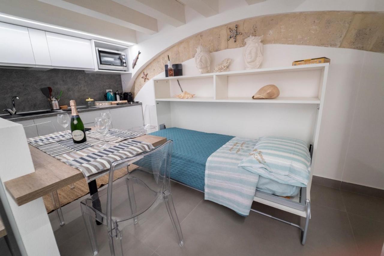 Ortigia Charme Piazza Duomo Apartment Syracuse Exterior photo
