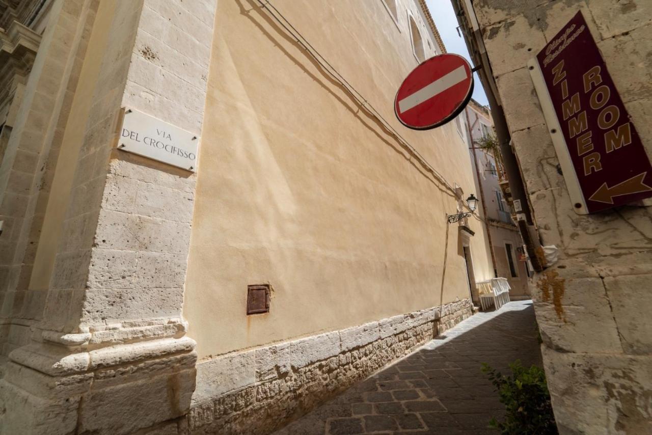 Ortigia Charme Piazza Duomo Apartment Syracuse Exterior photo